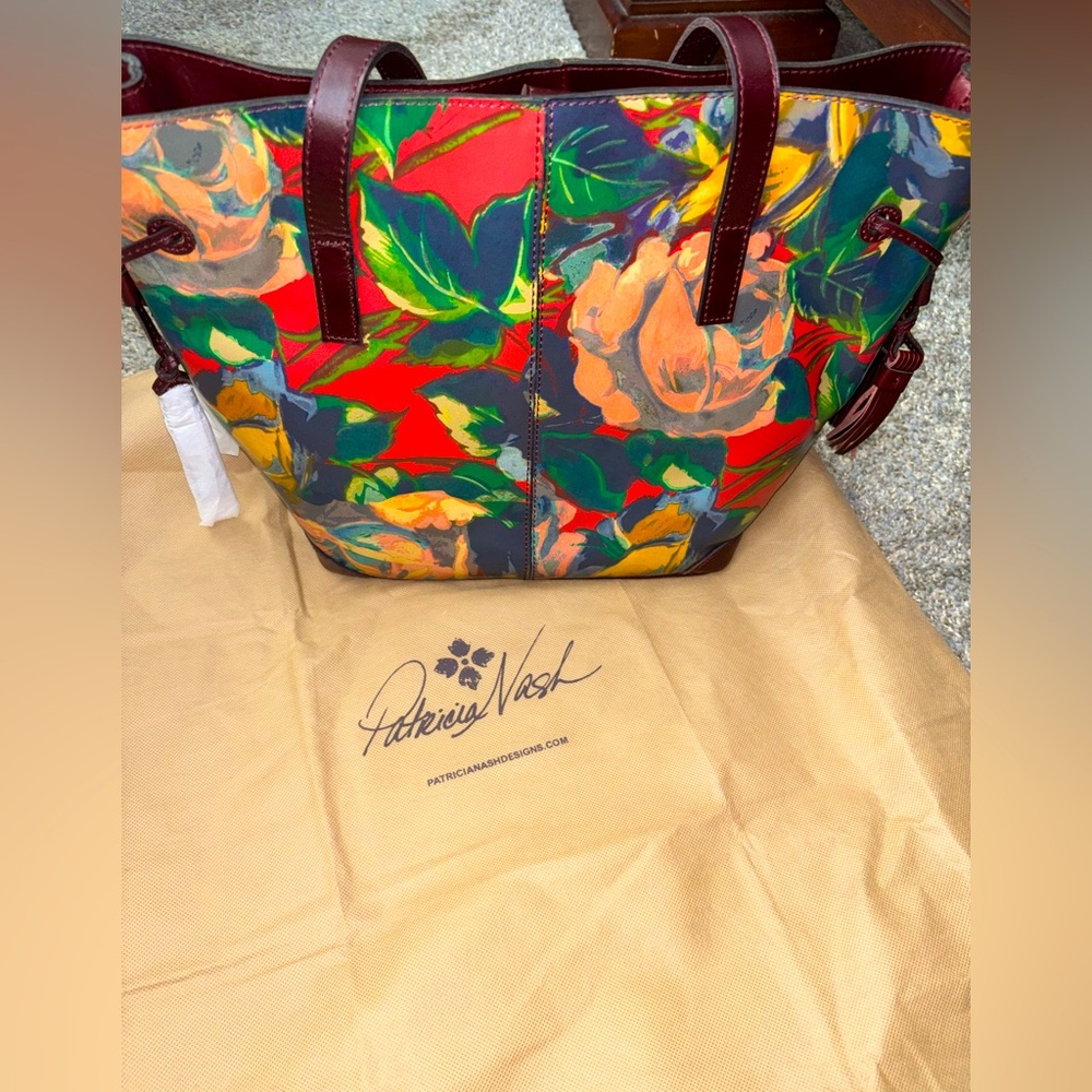 Patricia Nash Kemble Leather Winter Bloom Floral Brown Tote